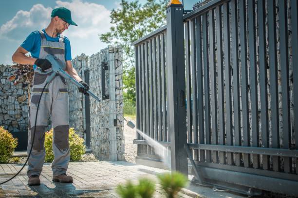 Best Fence Cleaning and Maintenance in Saylorville, IA